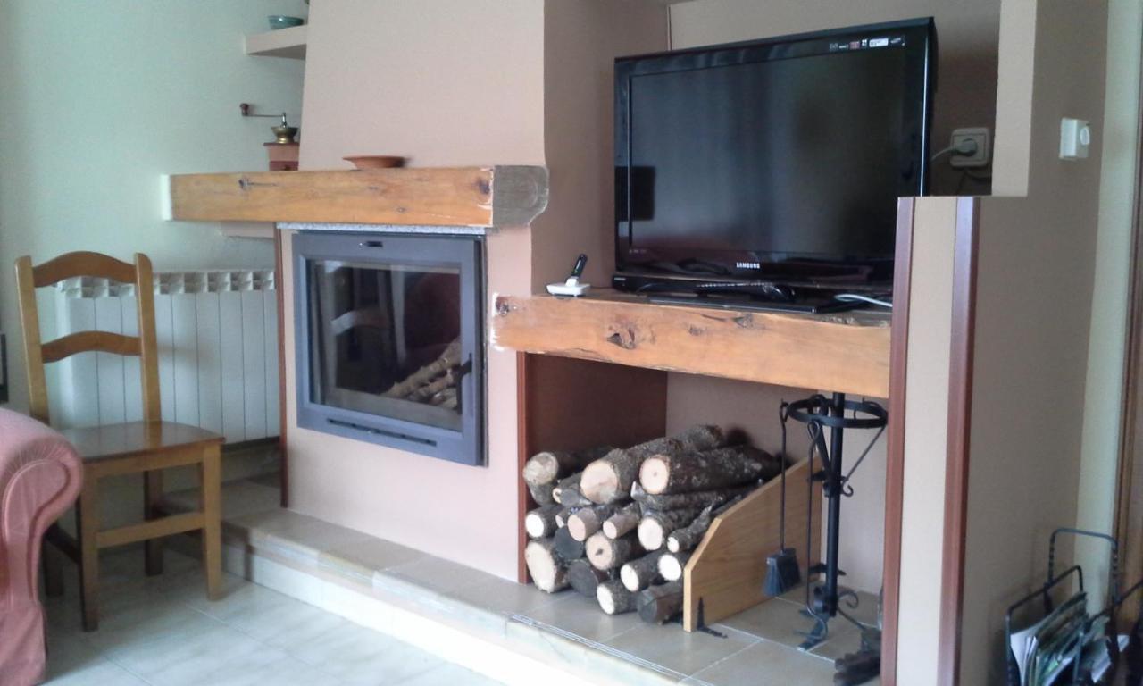 Casa Rural Las Tuyas En Segovia Palazuelos de Eresma Bagian luar foto